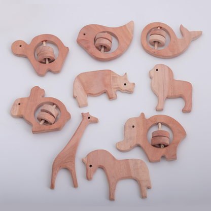 Wild Wonders – 8-Piece Neem Wood Animal Set